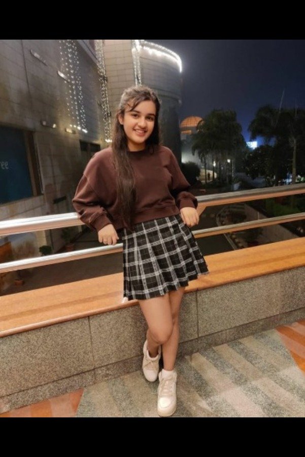 female call girl in Svelte Hotel